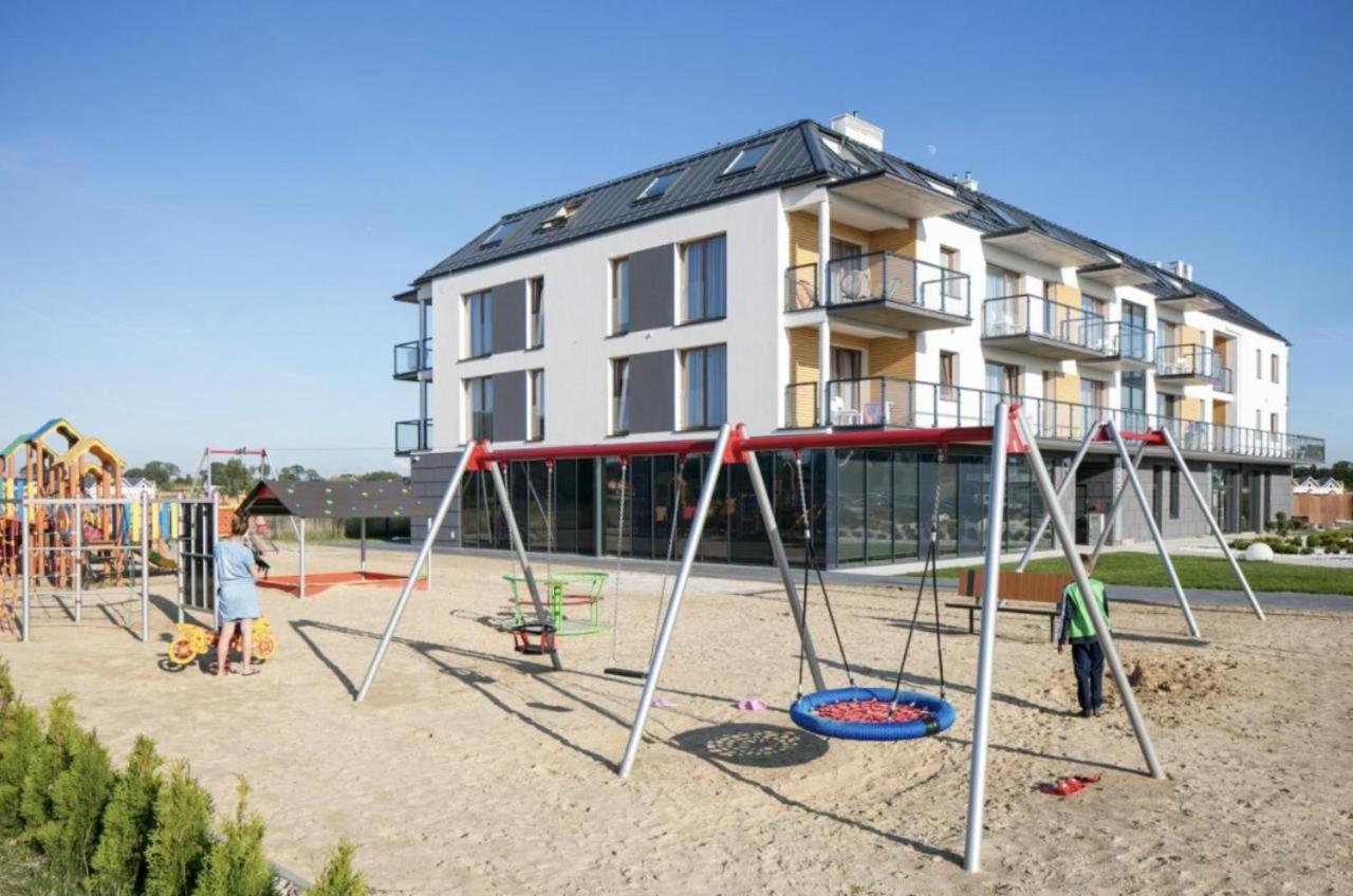 Rentsite Family Apartments Blu Sarbinowo Bagian luar foto